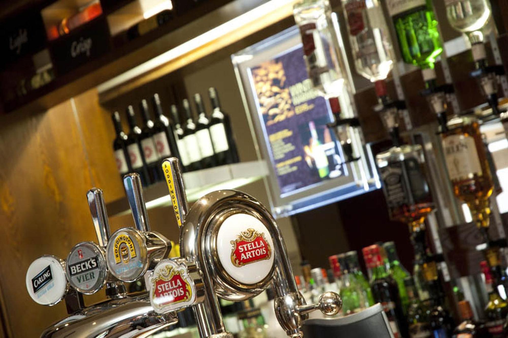 Premier Inn แคมเบอร์ลีย์ ภายนอก รูปภาพ